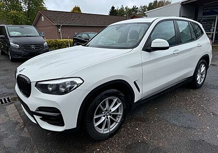 BMW X3 xDrive 25 d Advantage/Panorama/AHK/Standheiz