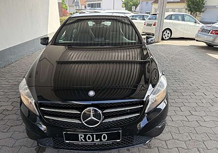 Mercedes-Benz A 180 7G-Urban-BI-Xenon-PDC-Navi-Night-Paket