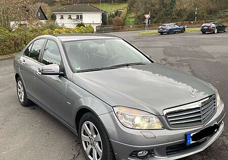 Mercedes-Benz C 220 CDI DPF Automatik BlueEFFICIENCY Elegance