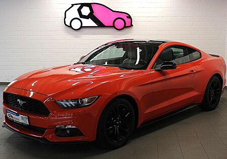 Ford Mustang Basis Fastback 2,3 Ltr. Leder Rfk LED Shzg Navi BT