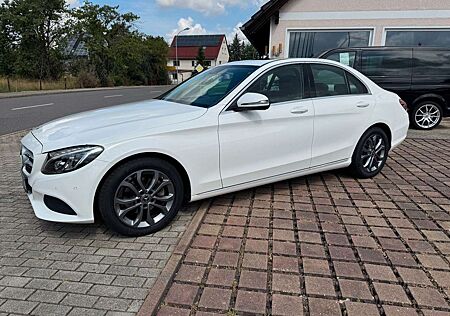 Mercedes-Benz C 180 C -Klasse Lim. CGI mit Schiebedach