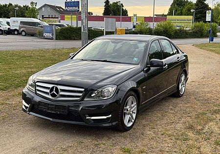 Mercedes-Benz C 180 CGI BlueEfficiency Amg Paket