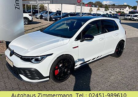VW Golf Volkswagen VIII GTI Clubsport 19"+PANO+BUSINESS+KAM+AC