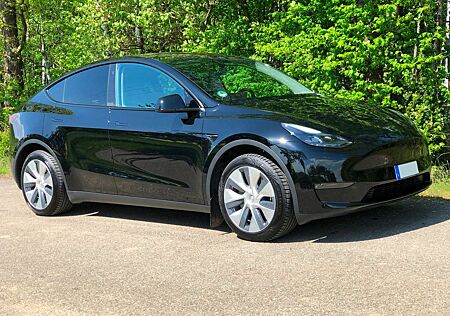 Tesla Model Y | LONG RANGE | AWD | 1. HAND