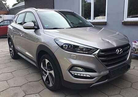 Hyundai Tucson Premium 4WD