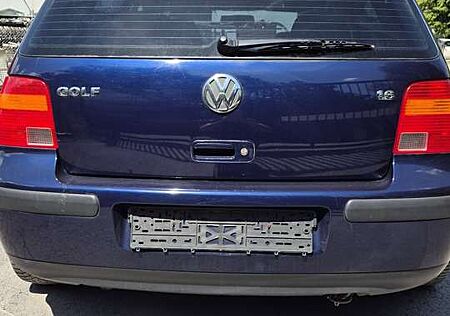 VW Golf Volkswagen 1.6 Edition