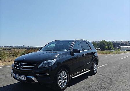 Mercedes-Benz ML 350 BlueTEC 4MATIC 7G-TRONIC