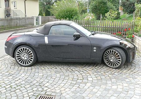 Nissan 350Z 350 Z Roadster Premium Pack