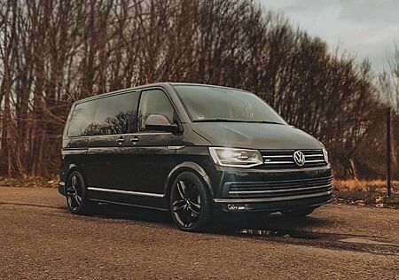 VW T6 Multivan Volkswagen HIGHLINE*STHZ*ACC*AHK*NAVI*ELEKT.TÜREN*7SITZER*