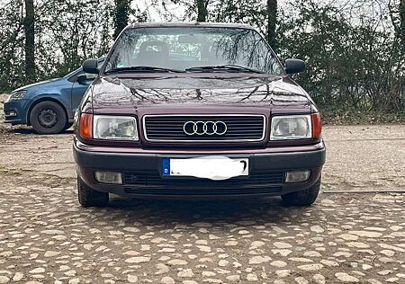 Audi 100 2.0 E