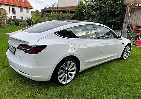 Tesla Model 3 Allradantrieb Dual Motor Performance