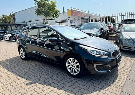 Kia Cee'd Ceed / *KAMERA*NAVI*SHZG*TEMPOMAT*EURO6*