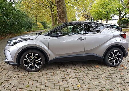 Toyota C-HR 2.0 Hybrid Team Deutschland