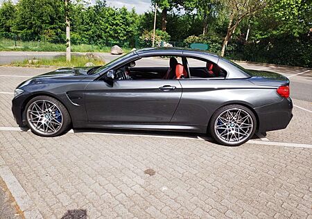 BMW M4 Cabrio DKG Competition