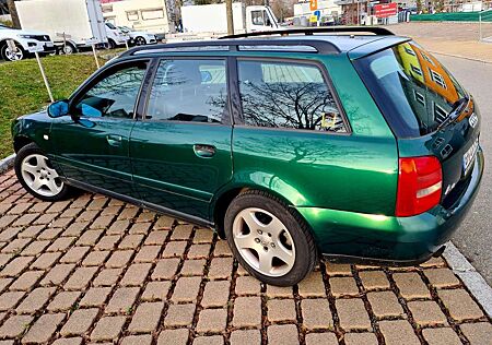 Audi A4 Avant 1.8L KLIMATRONIC 8FACH BEREIFT