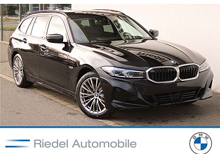 BMW 330 e Touring Automatic Innovationsp. Sport Aut.