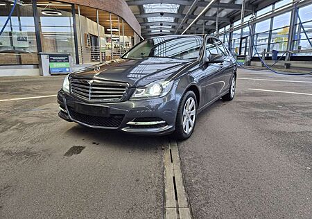 Mercedes-Benz C 200 CDI DPF (BlueEFFICIENCY) 7G-TRONIC Elegance