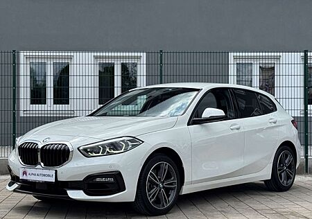 BMW 118 i Sport Line/NAVI/KAMERA/1.HAND