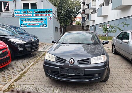 Renault Megane II Coupe / Cabrio Dyna/TÜV NEU/Garantie24