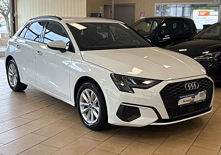 Audi A3 35 TFSI*LED*R.Cam*SHZ*virtual Cockpit*CarPlay