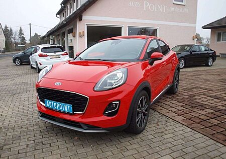 Ford Puma Titanium in Race-Rot