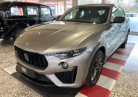 Maserati Levante GranSport Q4 Leder Nav LED Pan Dis Voll