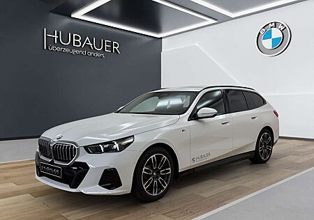 BMW 520 d Touring [M Sport, AHK, ACC, RFK, h&k Sound]