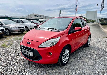Ford Ka /+ Titanium *Panorama*Tüv Neu*