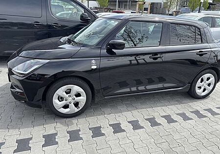 Suzuki Swift 1.2 Dualjet Hybrid CVT Comfort