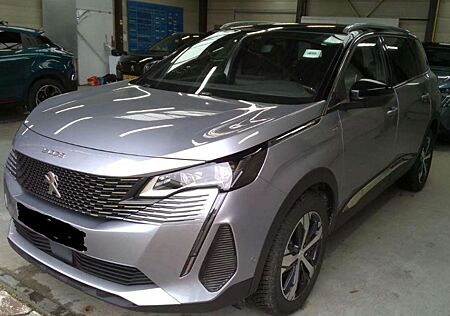 Peugeot 5008 1.2 12V e-THP PureTech GT EAT8 7-Si+Navi+R-Kam+