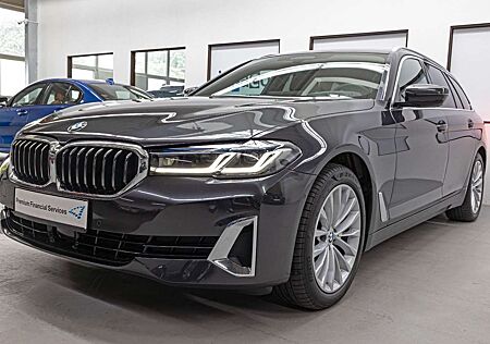 BMW 520 xdT Luxury Laser StHz DAPro Massage PA+ Nappa