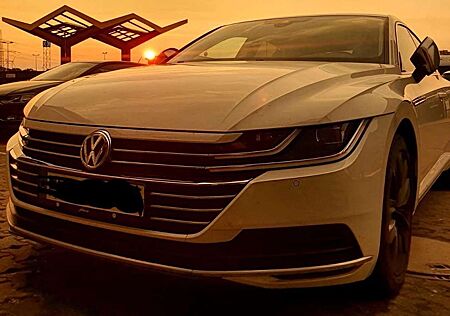 VW Arteon Volkswagen 2.0 TDI SCR 4Motion DSG Elegance