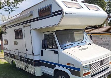 Fiat Others Wohnmobil / Alkoven / Schlafplätze 4