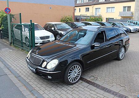 Mercedes-Benz E 200 T Kompressor/Navi/Schiebedach/Leder/Xenon