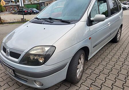 Renault Megane 1.4 Grandtour Emotion