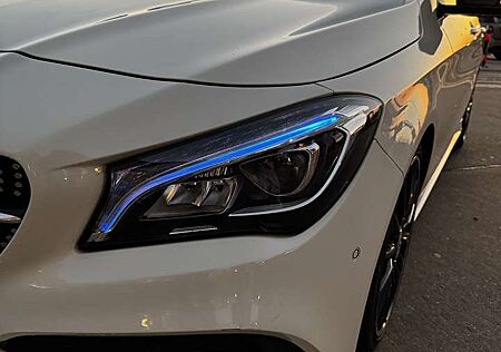 Mercedes-Benz CLA 200 AMG Line mit Night-Paket