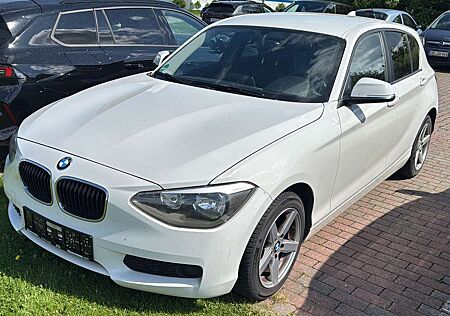 BMW 114