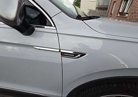 VW Tiguan Allspace Volkswagen 2.0 TDI SCR 4Motion DSG Highline