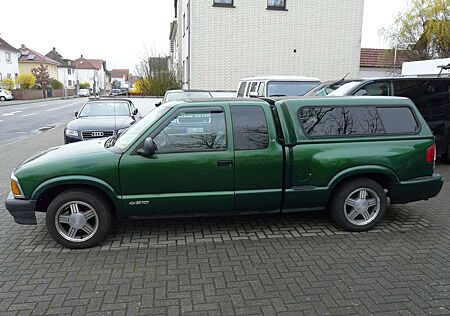 Chevrolet S-10 Ext.Cab Sportside, Rarität: V6 mit 5 Gang