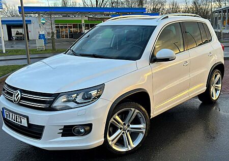 VW Tiguan Volkswagen 1.4 TSI 4Motion Sport & Style