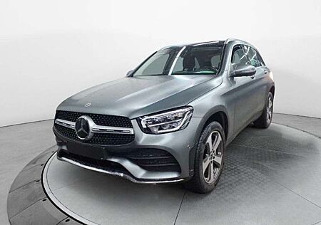 Mercedes-Benz GLC 300 e 4Matic AMG*PANO*LED*CARPLAY*360°*DISTR