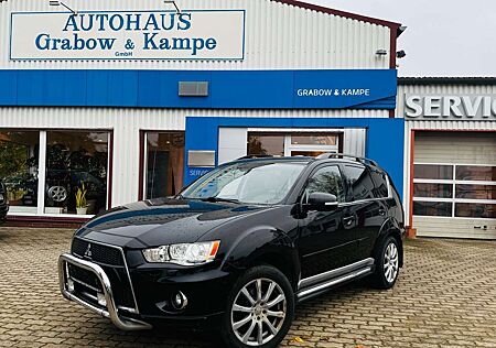 Mitsubishi Outlander Invite 4WD 7 Sitzer