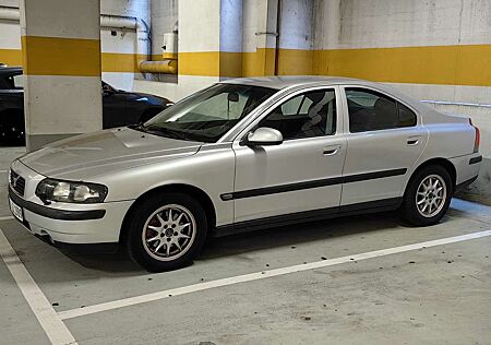 Volvo S60 2.4 Comfort