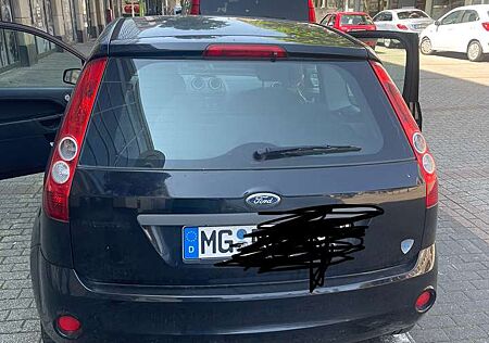 Ford Fiesta 1.3 Ambiente