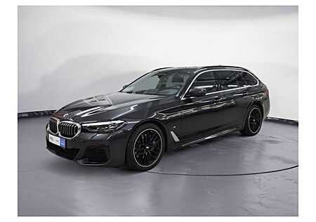 BMW 540i xDrive Touring