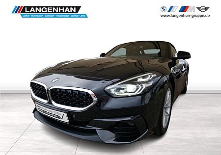 BMW Z4 M Z4 sDrive20i Benzin