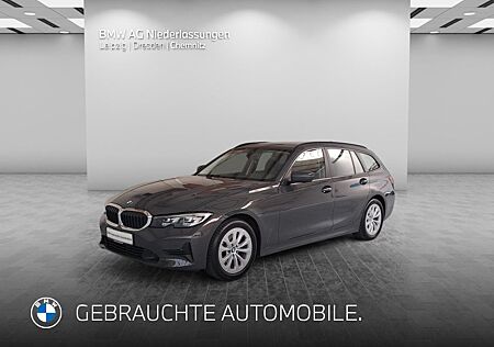 BMW 320i Touring