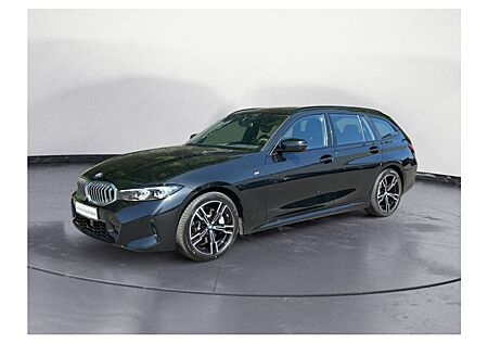 BMW 330i xDrive Touring
