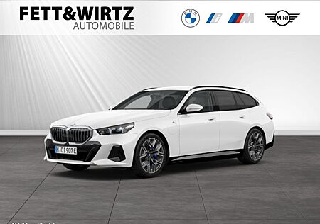 BMW 530e xDrive Touring
