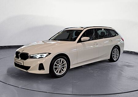 BMW 318i Touring
